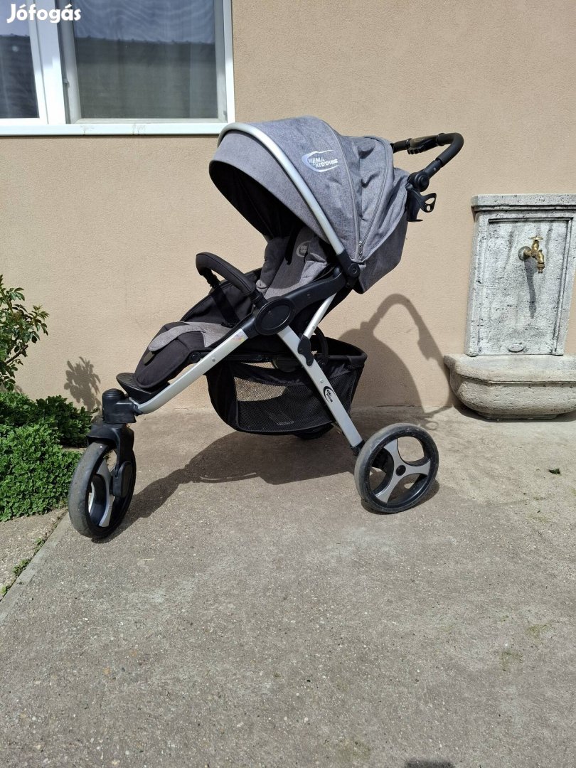 Mama kiddies sport babakocsi 