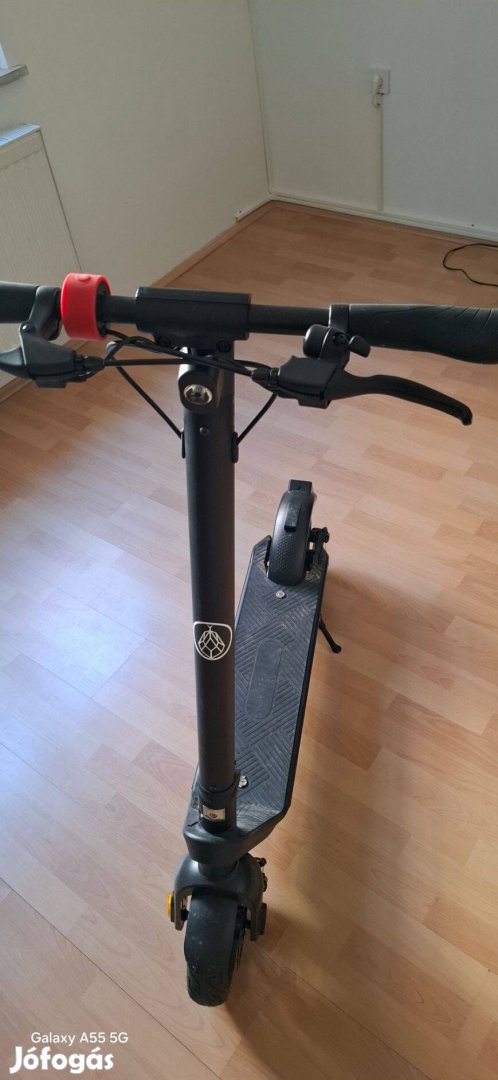 Mamba Démon elektromos roller