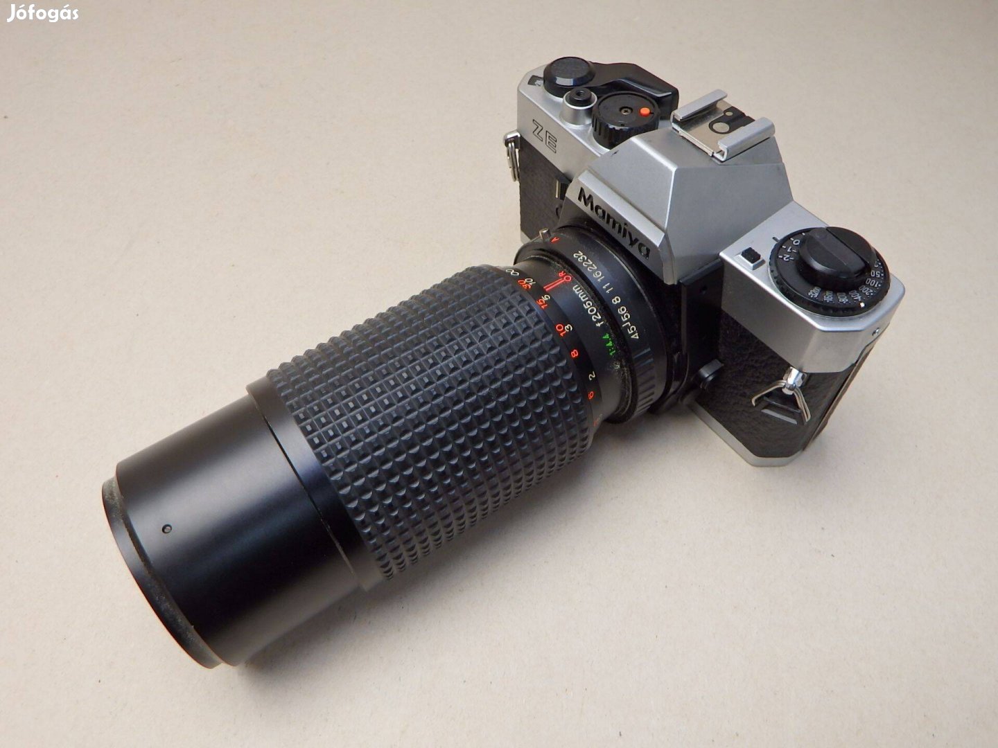 Mamiya ZE Fényképezőgép Revuenon MCE 80-205 MM Objektívvel Retro Régi