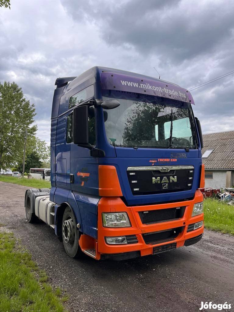 Man Tgx nyerges vontató