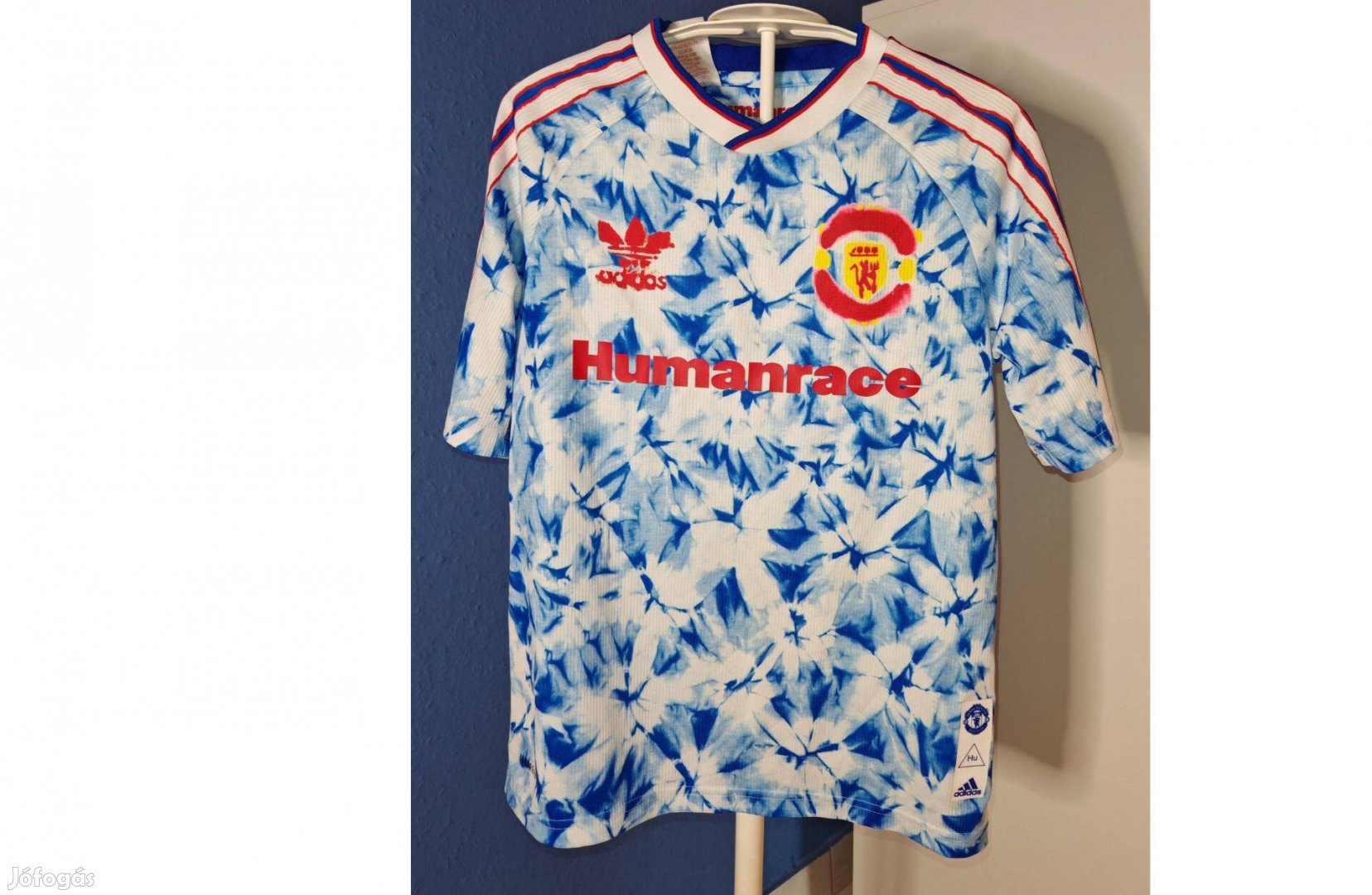 Manchester United eredeti adidas Humanrace kék gyerek