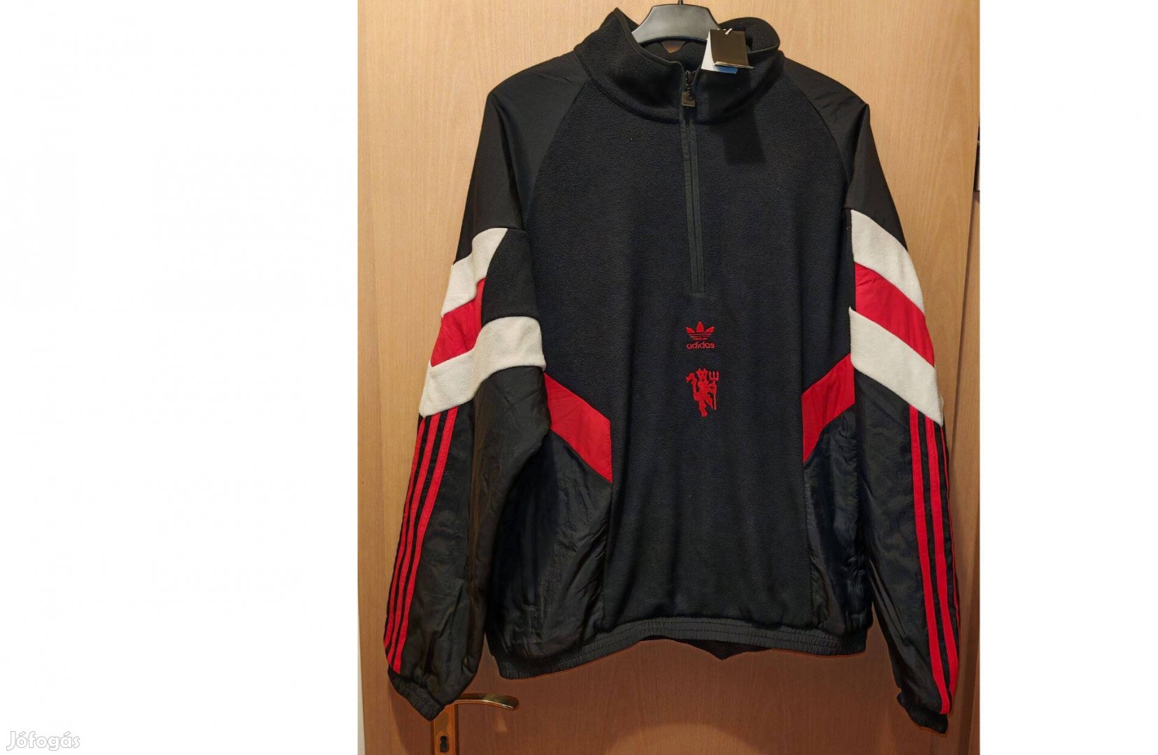 Manchester United eredeti adidas Originals fekete 24-25 polár pulóver