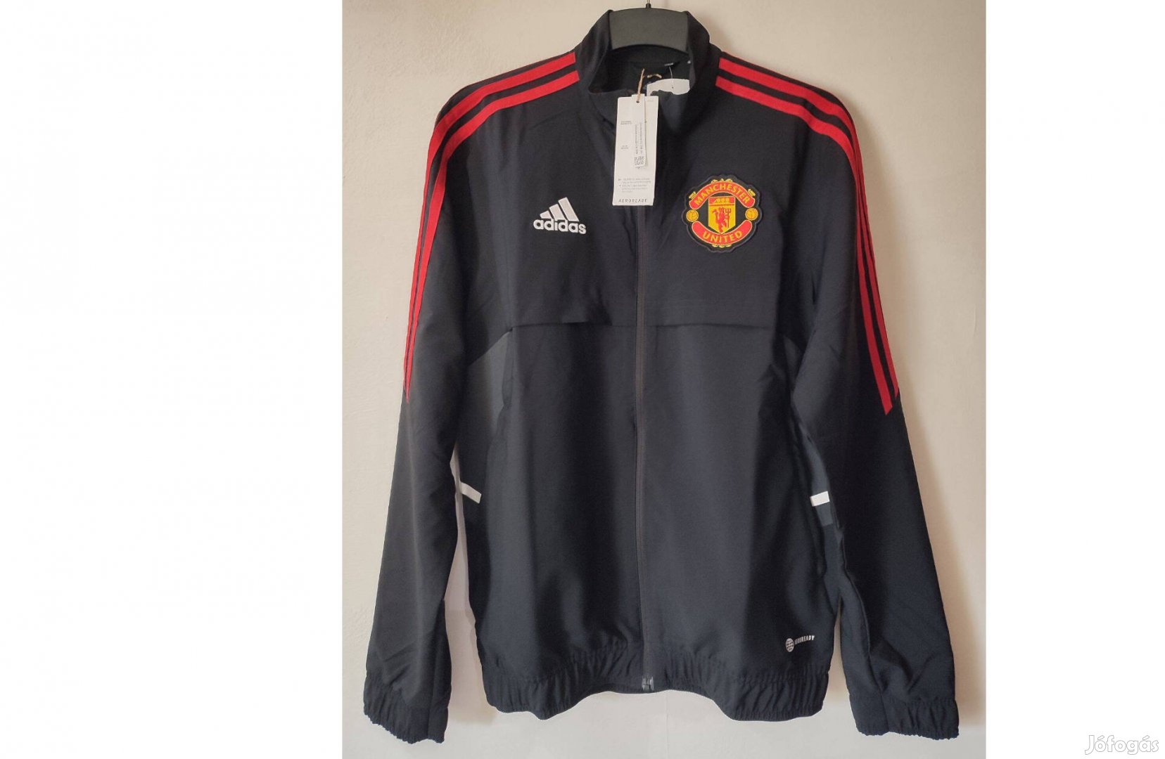 Manchester United eredeti adidas fekete cipzáras felső (XS)