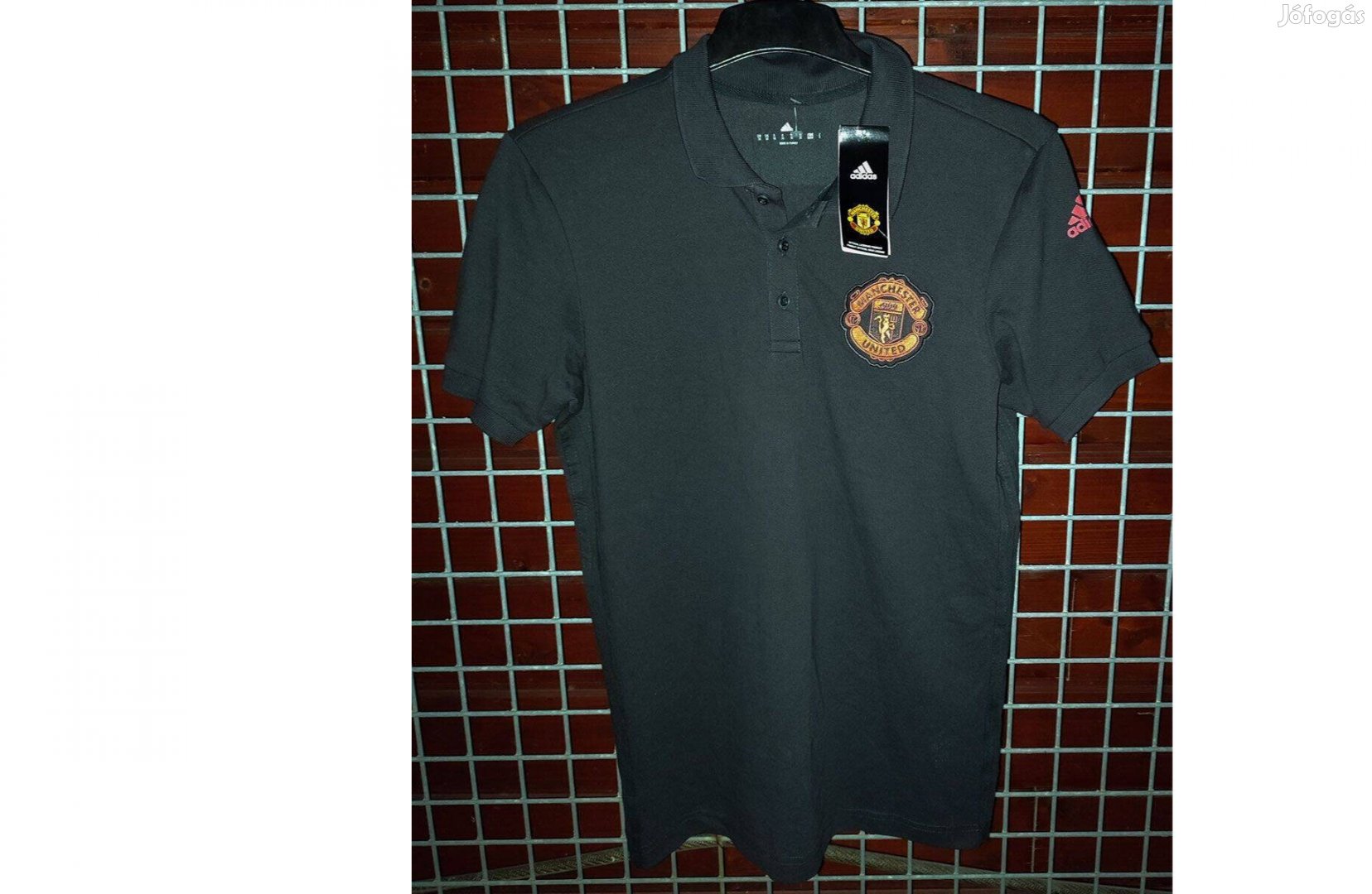 Manchester United eredeti adidas sötétszürke galléros, címkés póló (M)