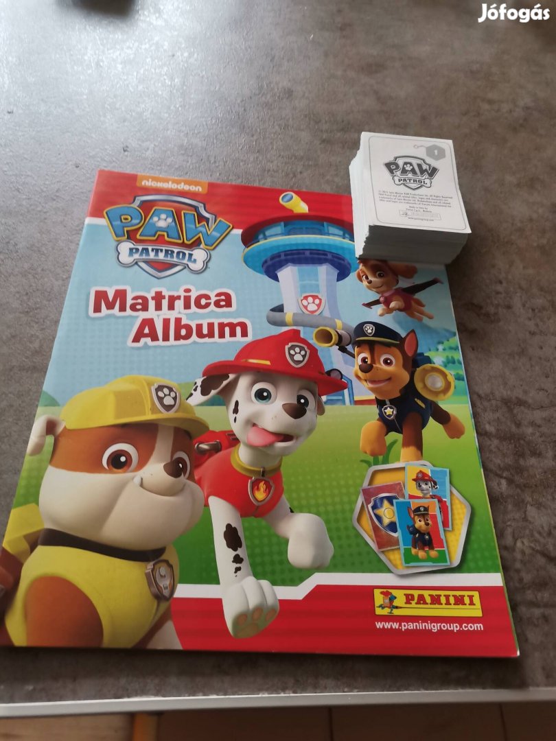 Mancs Őrjárat 2018 album az összes matricával. 