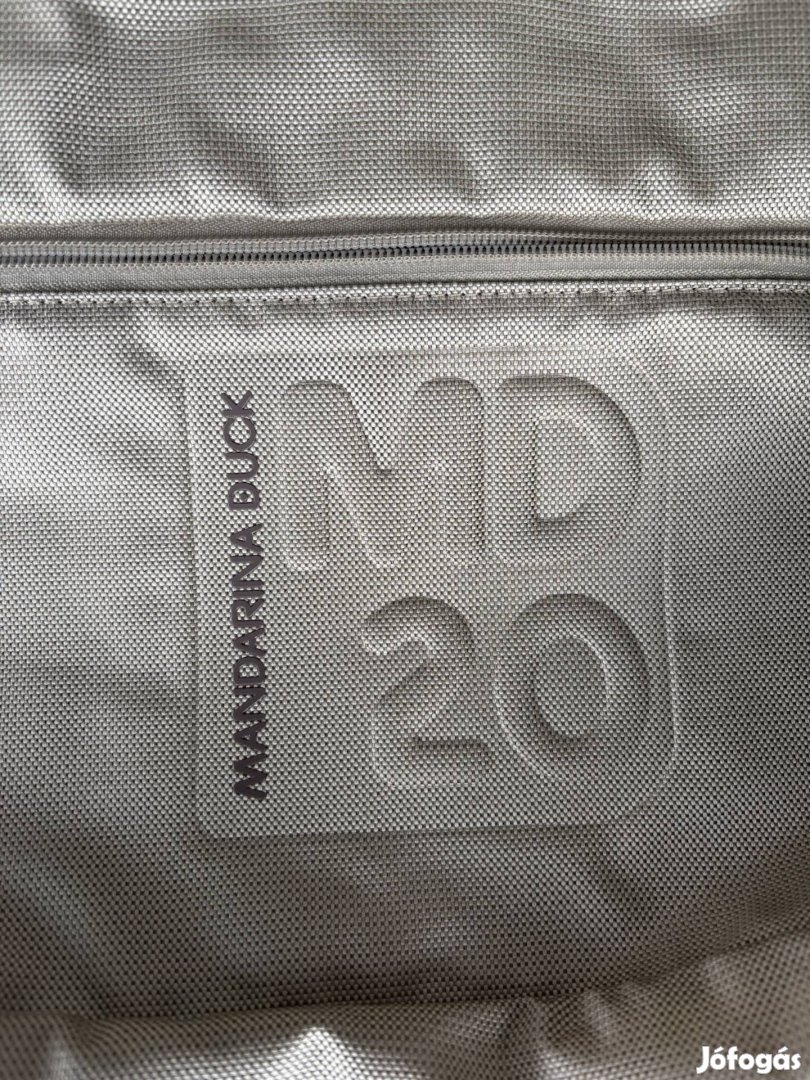 Mandarina duck táska újszerű