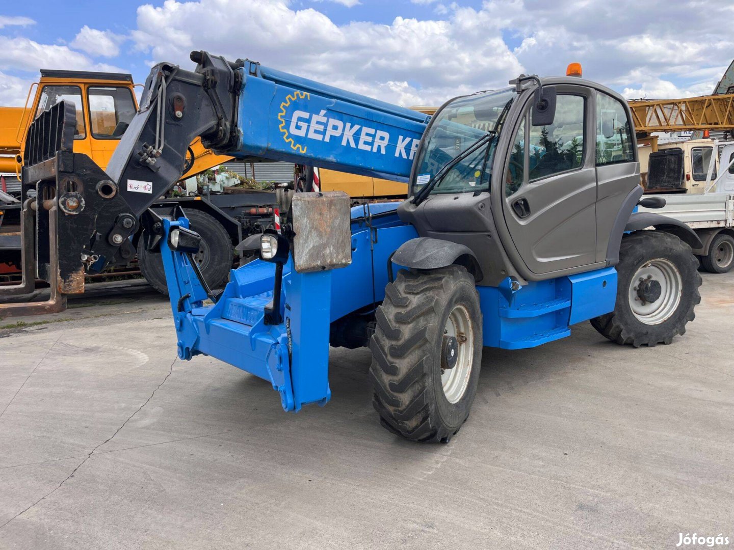 Manitou MT 1440 teleszkóposrakodó, külföldi papírokkal