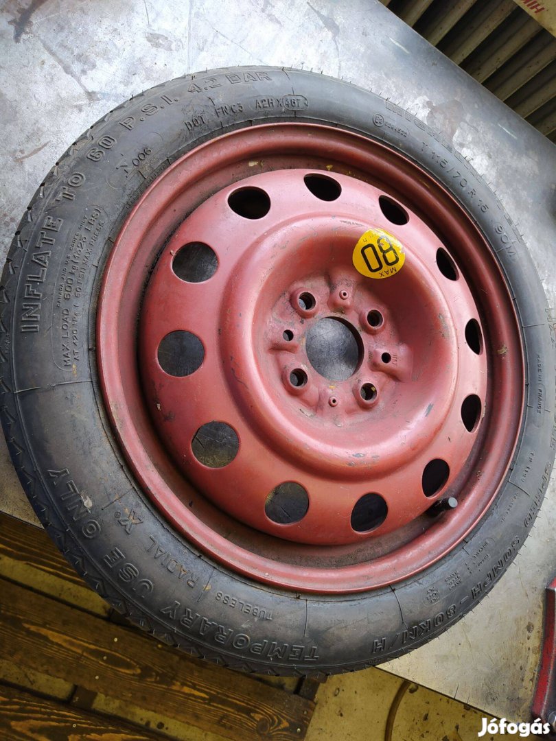 Mankókerék 115/70 R15 90M
