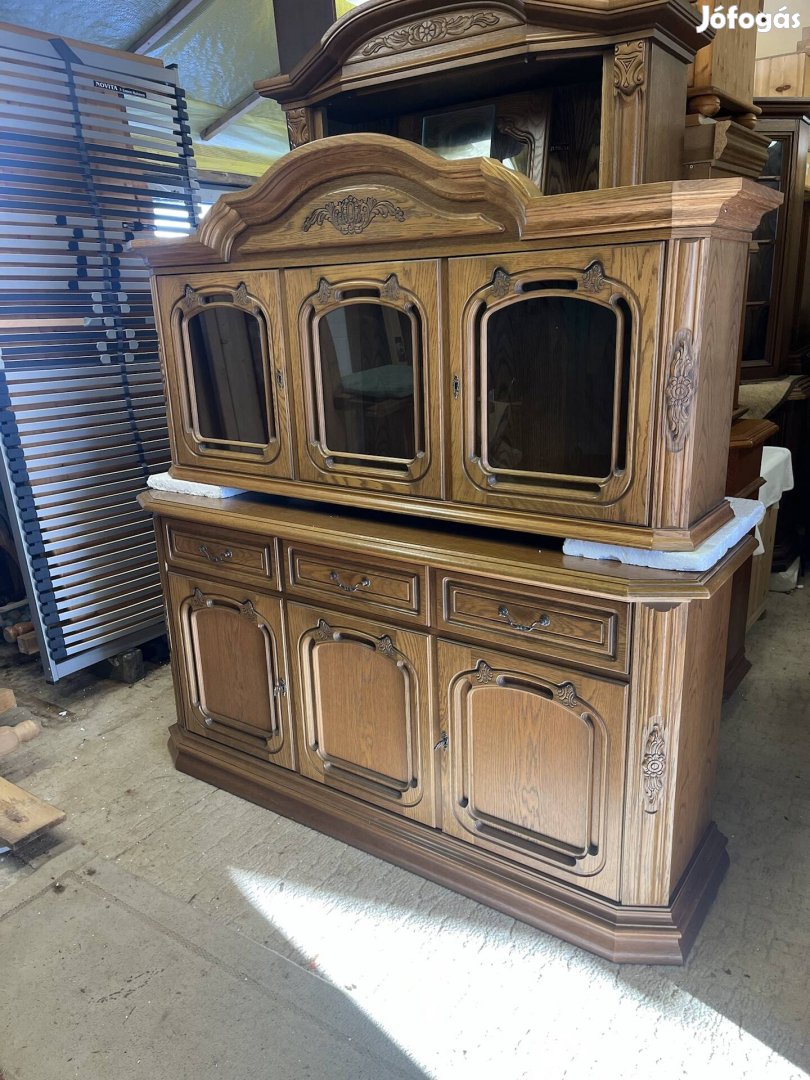 Manó bútor Entri tölgy frontos komód vitrin Országos