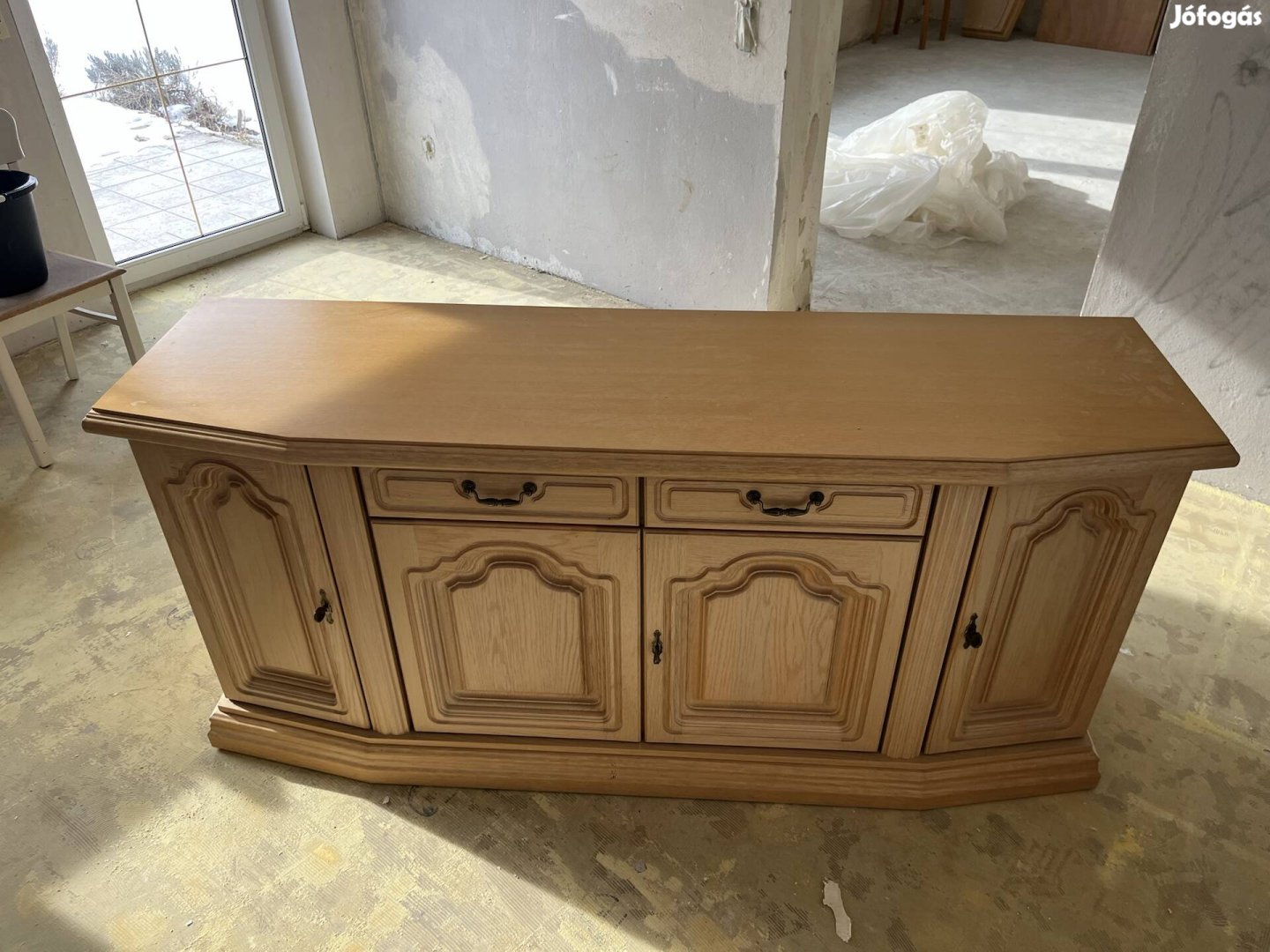 Manó bútor Noji tölgy frontos komód Országos szállítás