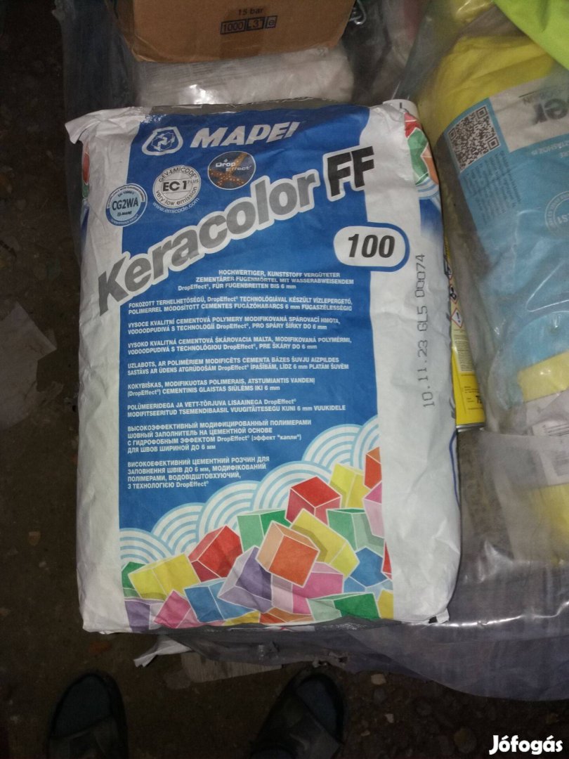 Mapei Keracolor FF fugázó habarcs