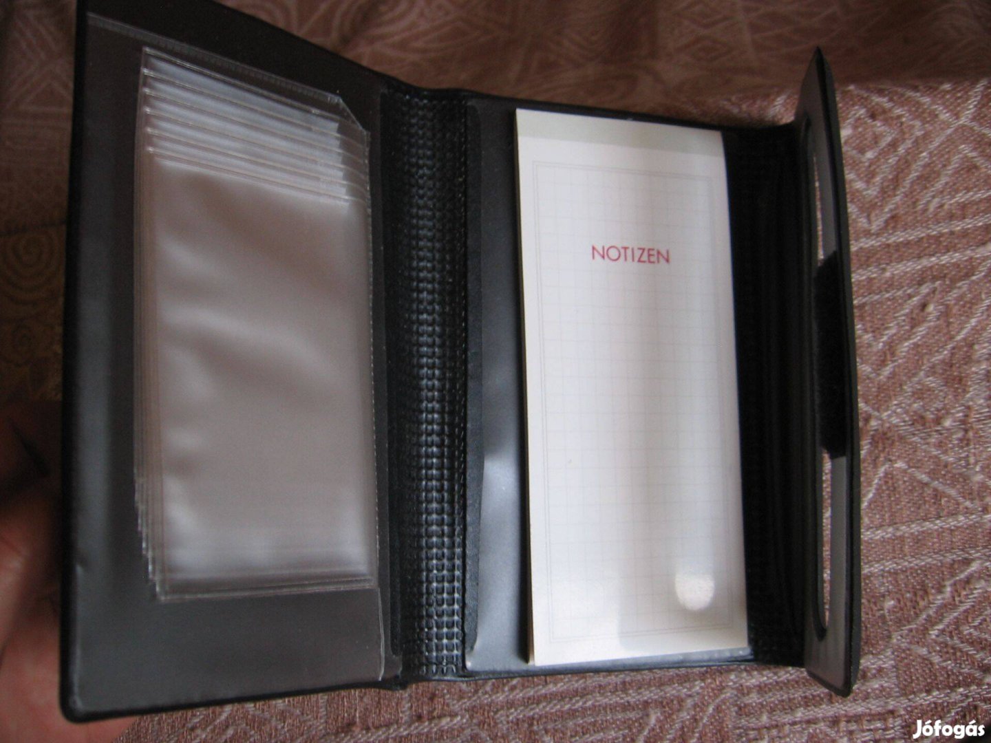 Mappa tollal, tépőzáras