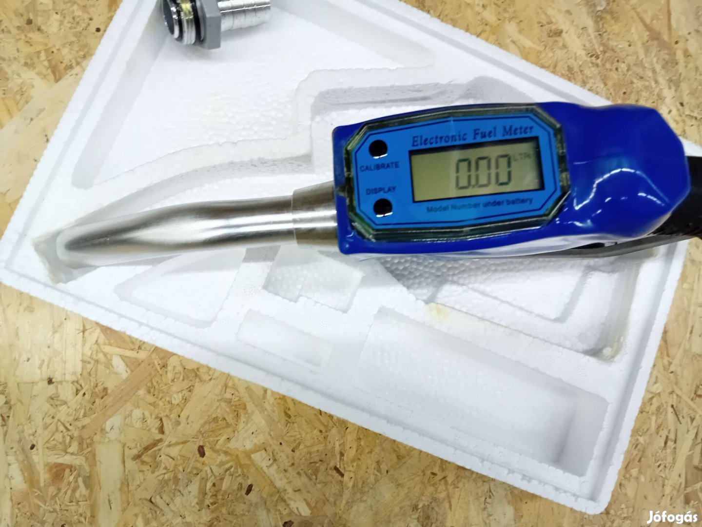 Mar-Pol üzemanyag töltő pisztoly digitális mérőórával LCD M66950