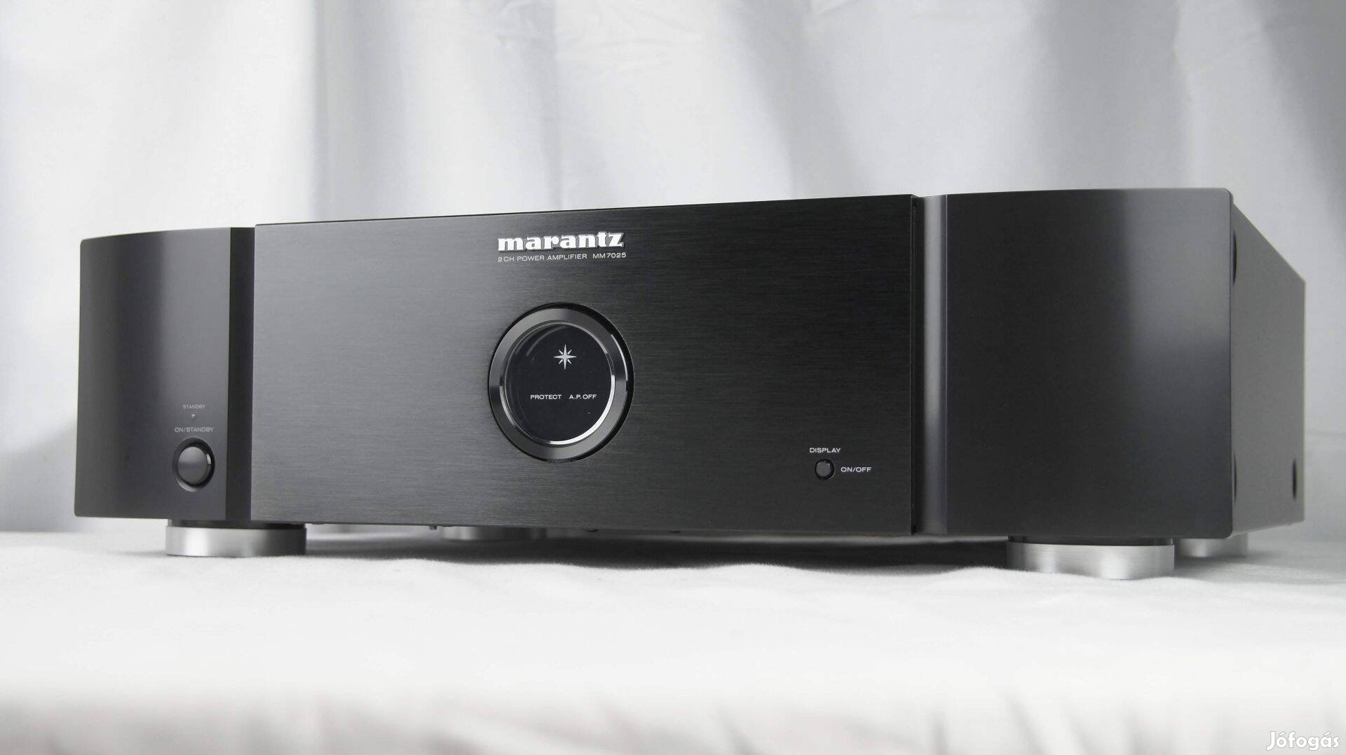 Marantz MM7025 sztereó végfok