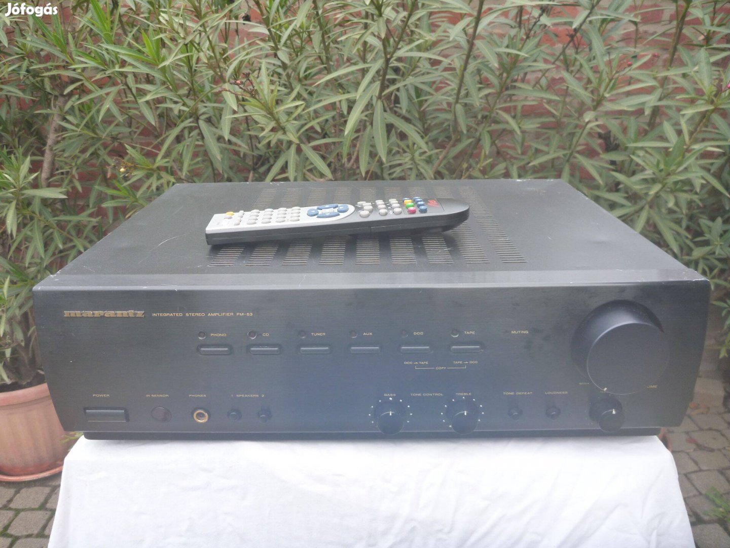 Marantz PM-63 erősítő távirányítóval