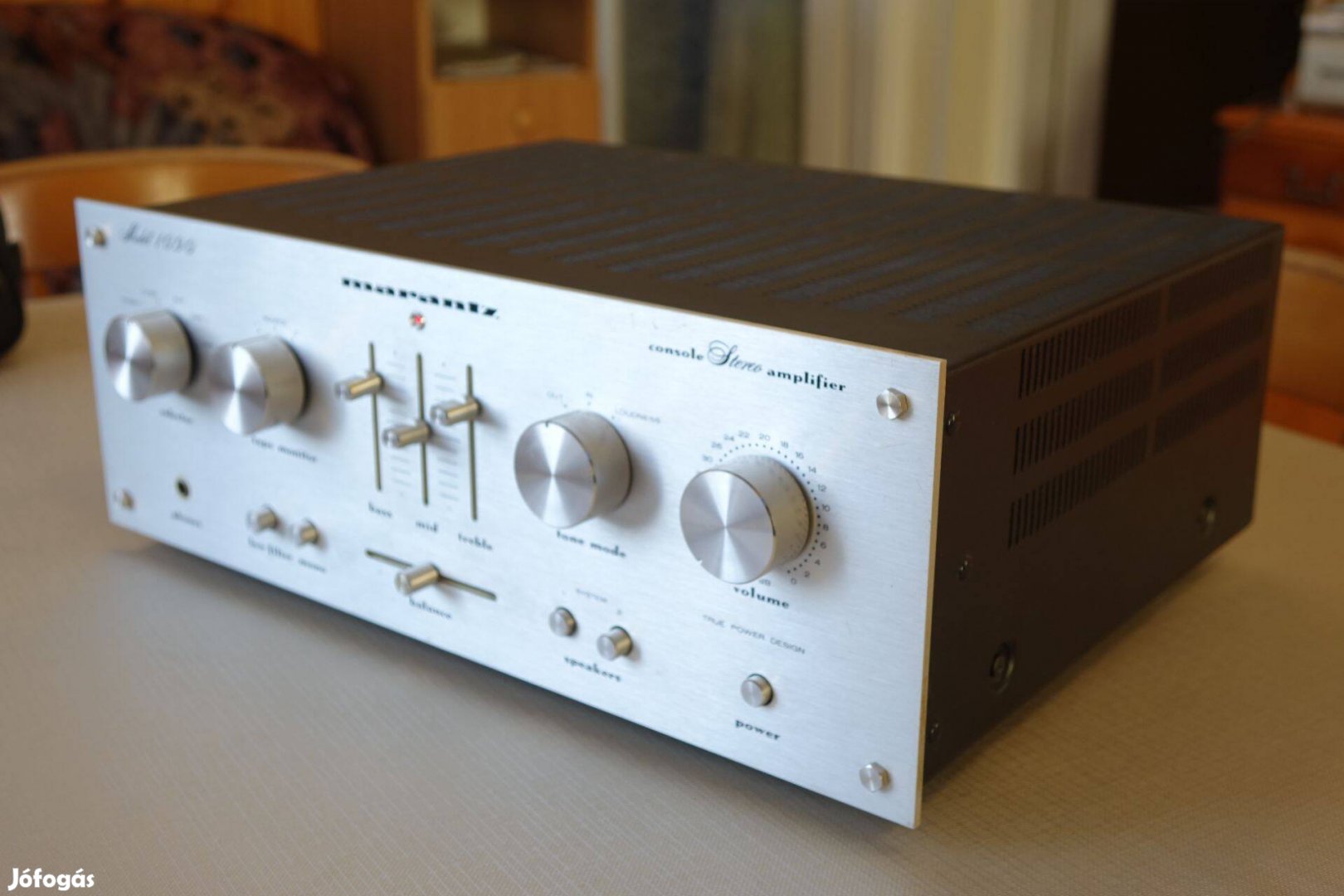 Marantz model 1090 erősítő