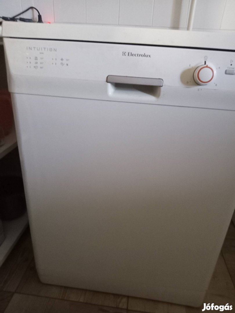 Marcaliban Electrolux mosogatógép 12 terítékes!