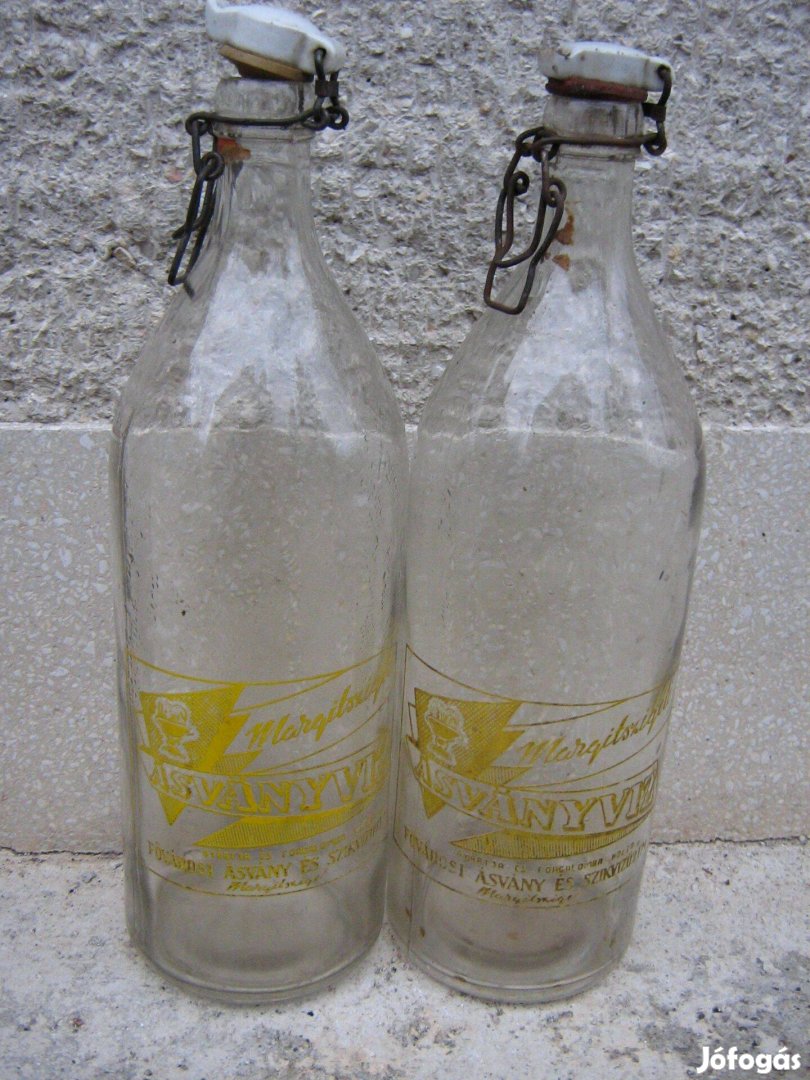 Margitszigeti ásványvízes üvegek eladók