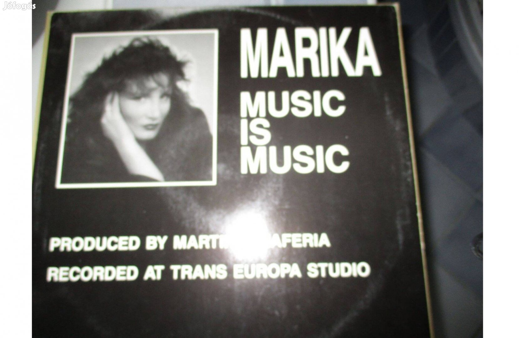 Marika maxi bakelit hanglemez eladó