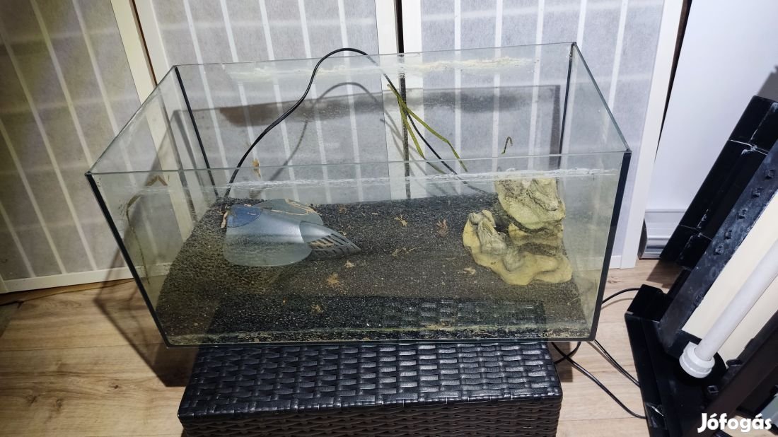 Marina akvárium 60 x 30 x 30