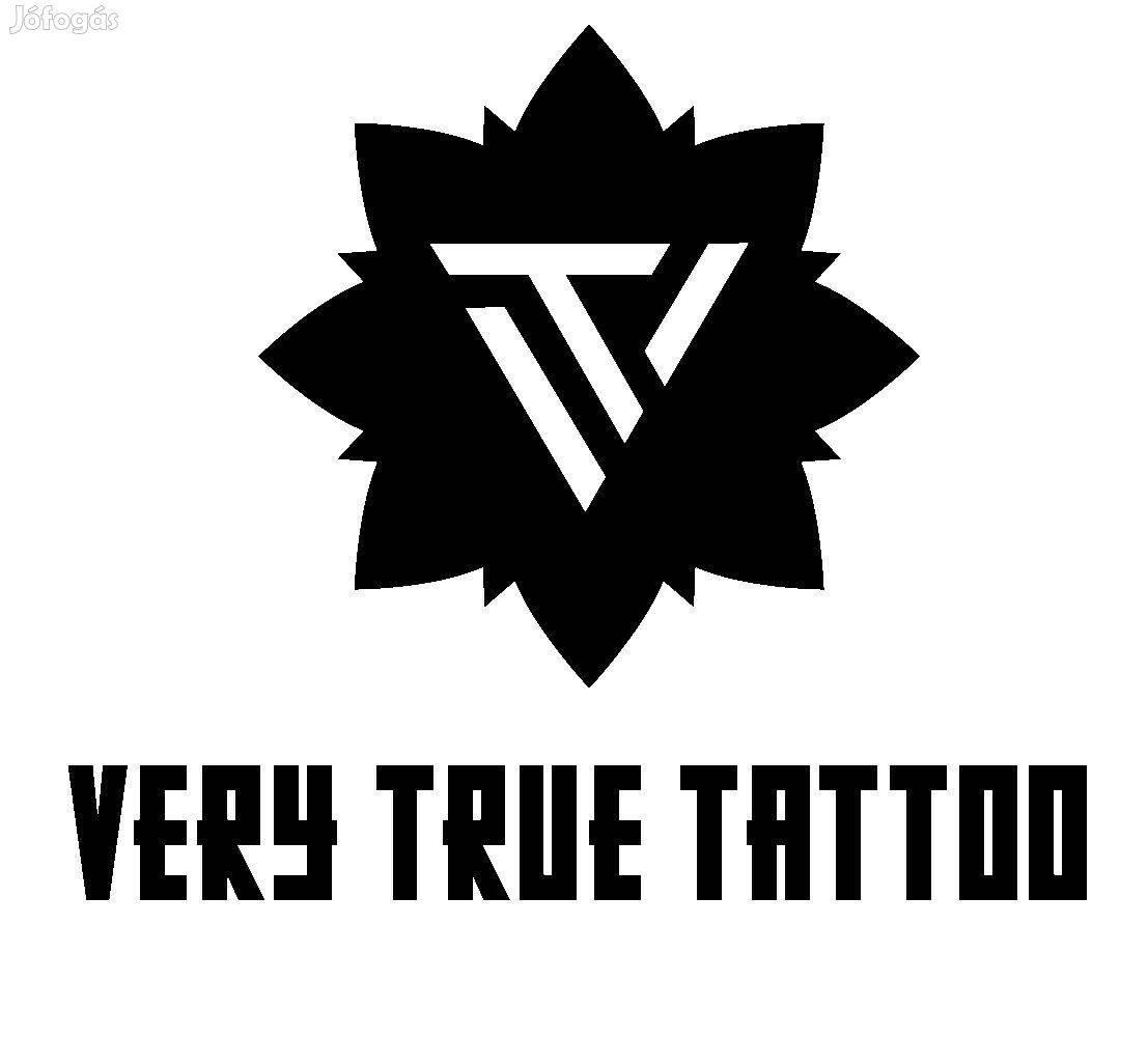 Marketing szakember Very True Tattoo