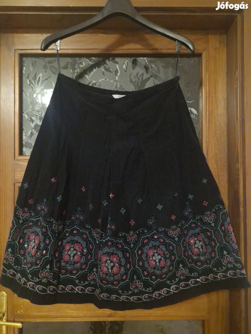 Marks Spencer bársonyos szoknya 36 -os 10