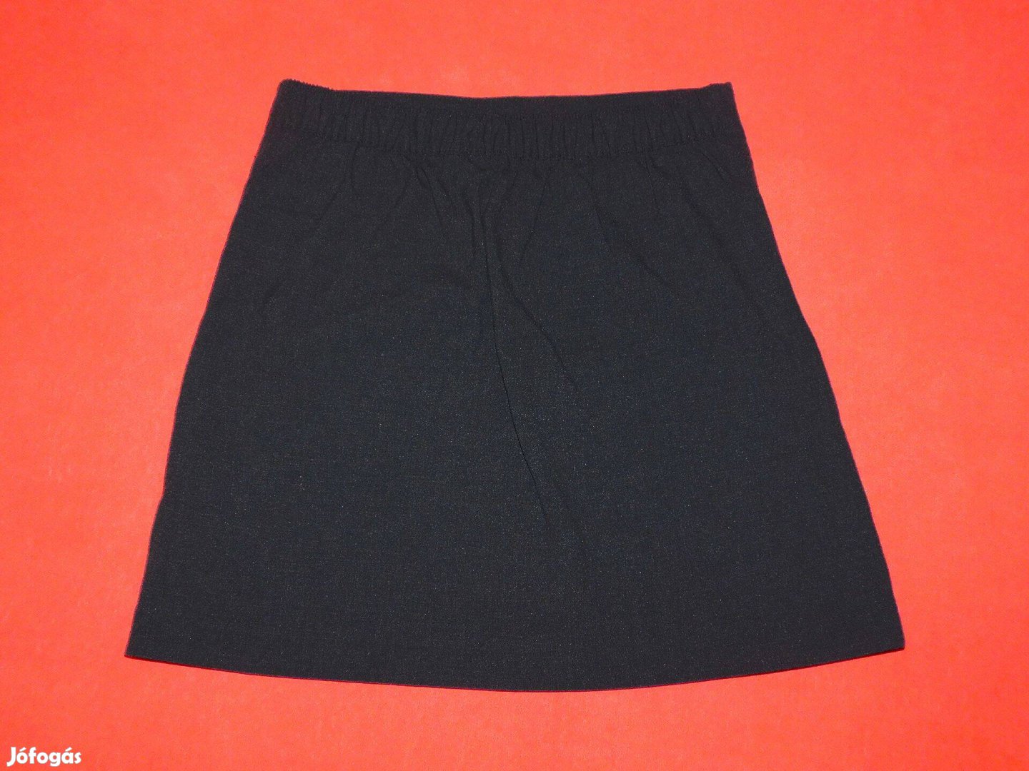 Marks Spencer gumis derekú, ünneplős, sötétszürke szoknya