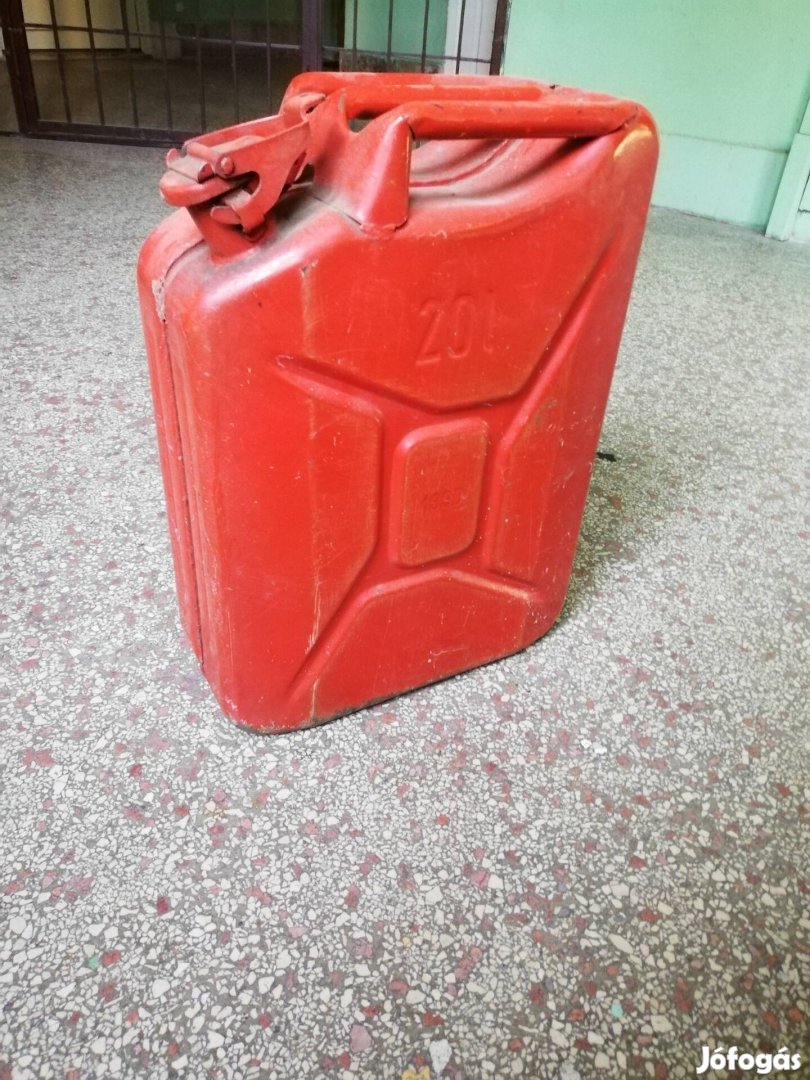 Marmon, üzemanyag kanna 20 literes eladó.