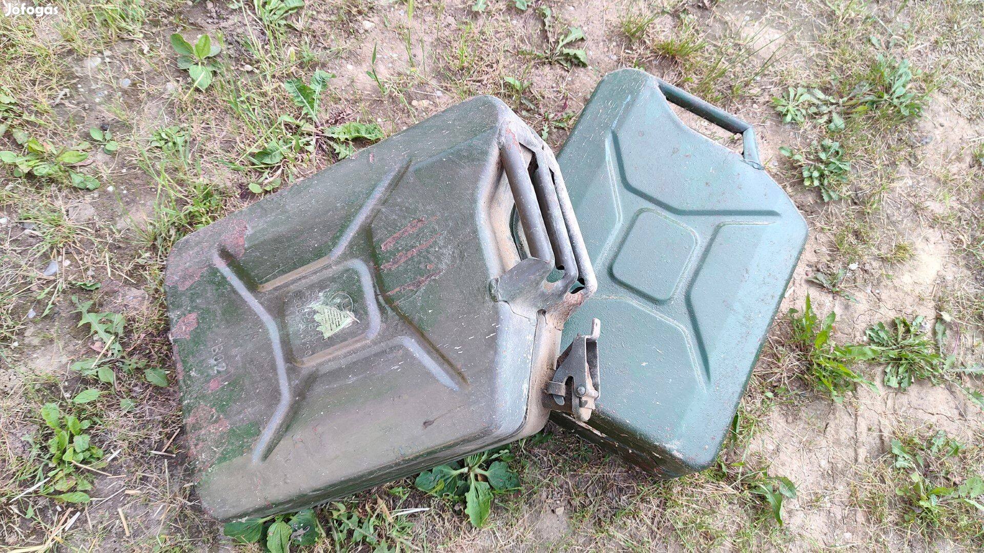Marmon fém üzemanyag benzines kanna 20L retró 20 liter