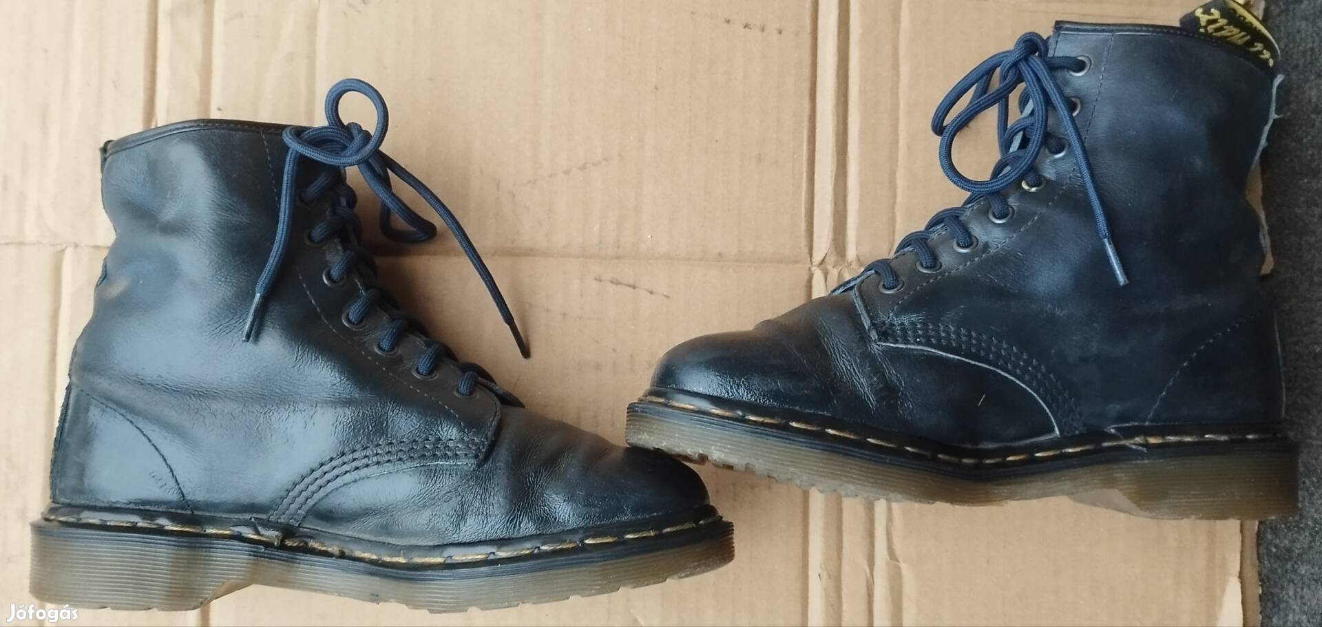 Martens 6 23-osbakancs Eladó.