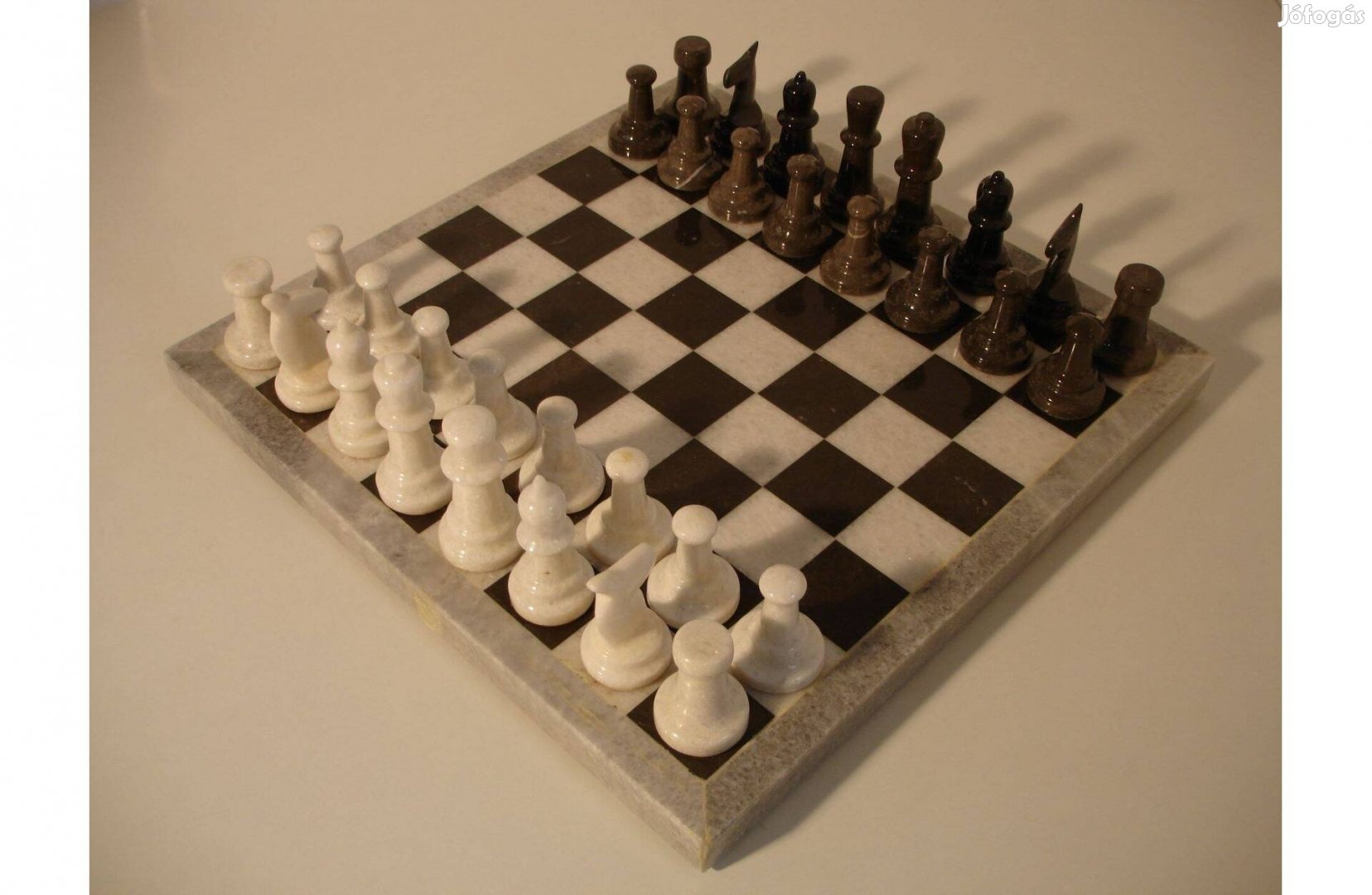 Márvány sakk tábla és játék készlet intarziás sakktábla faragott bábuk