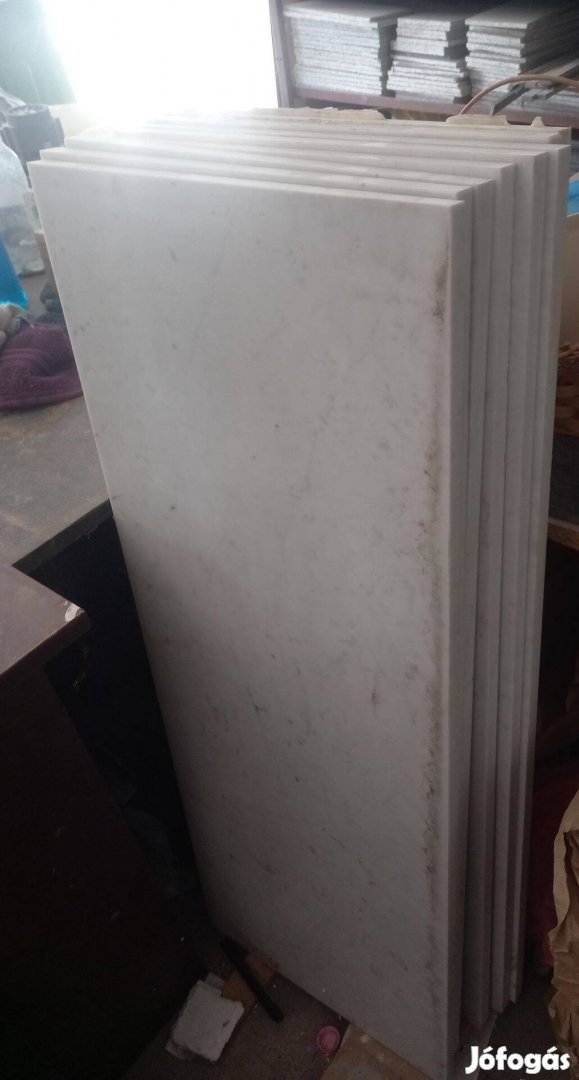 Márványtábla nagy