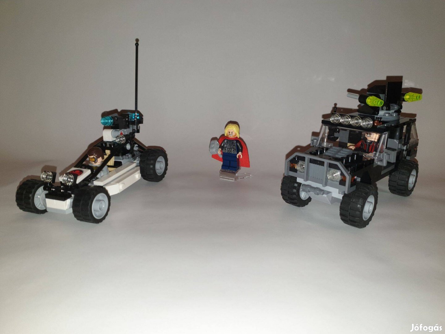 Marvel Super Heroes LEGO 76030 A Bosszúállók Hidrájának erőpróbája