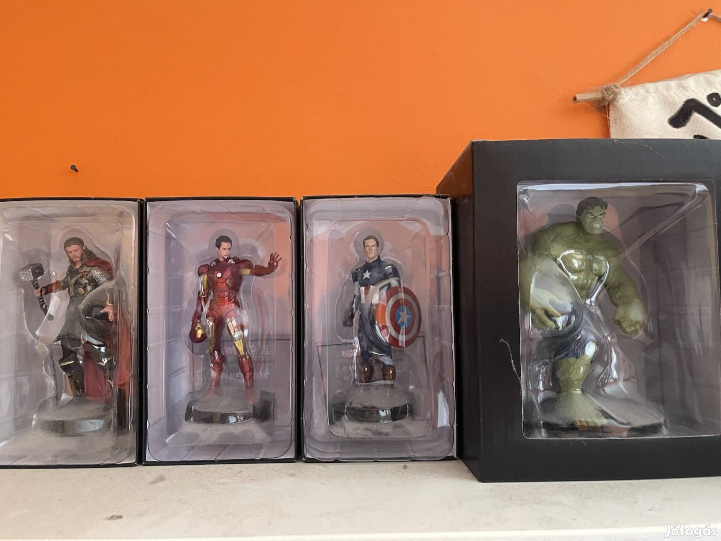 Marvel figurák bontatlan