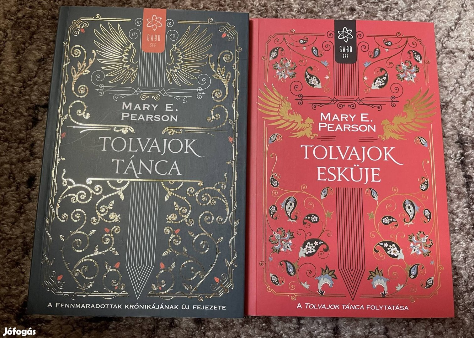 Mary E. Pearson: Tolvajok tánca; Tolvajok esküje