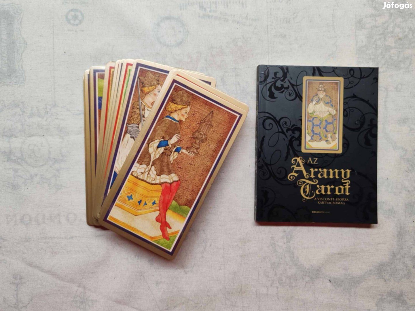 Mary Packard - Az arany tarot