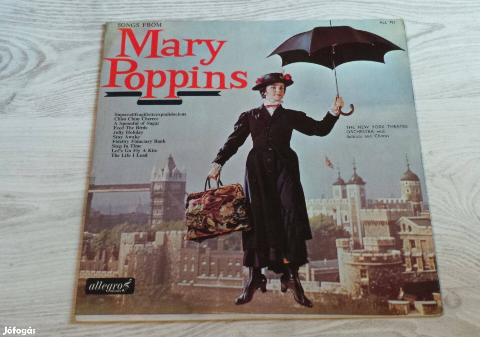 Mary Poppins bakelit