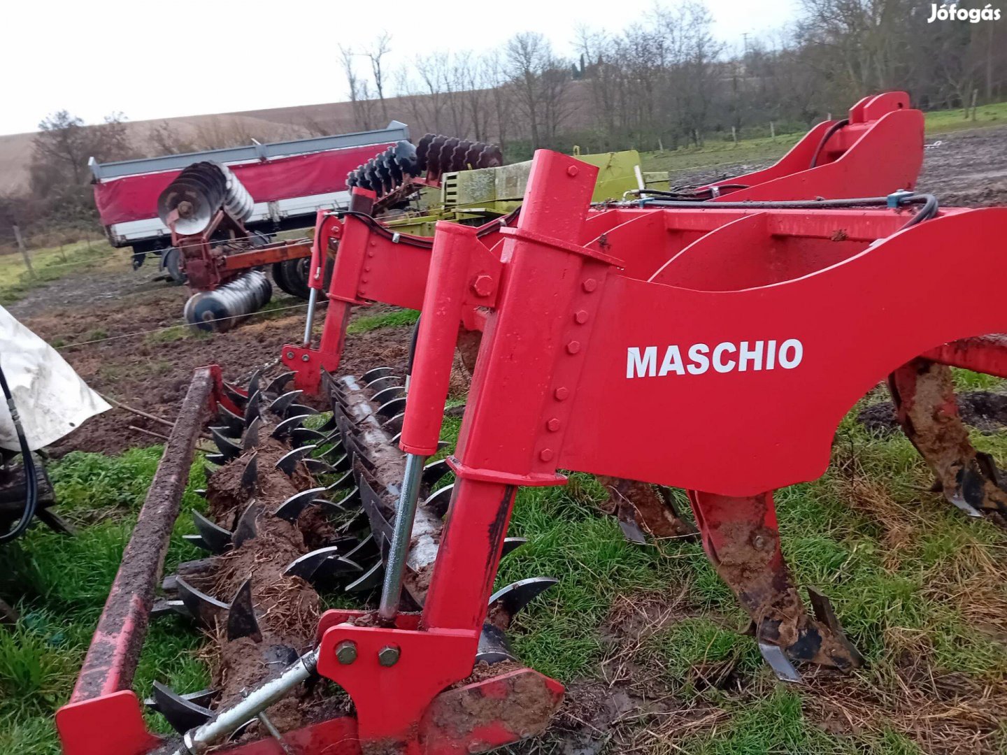 Maschio Gaspardo Attila 7 késes lazító