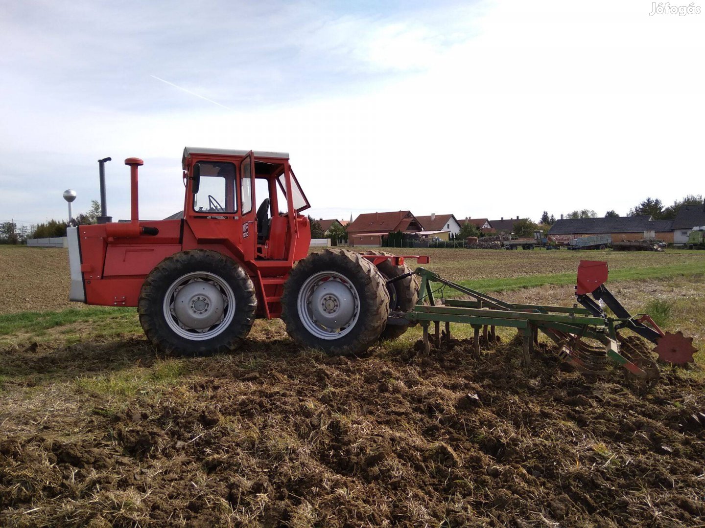Massey Ferguson 1200 traktor