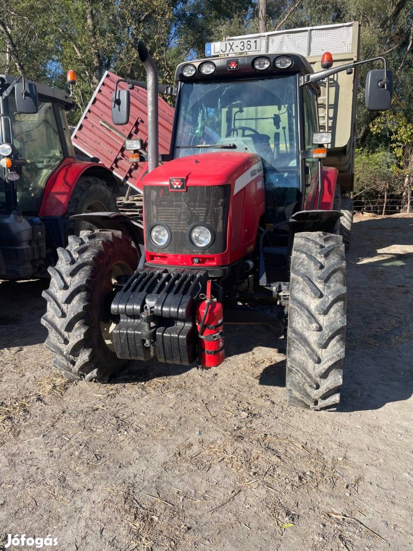 Massey Ferguson 5455