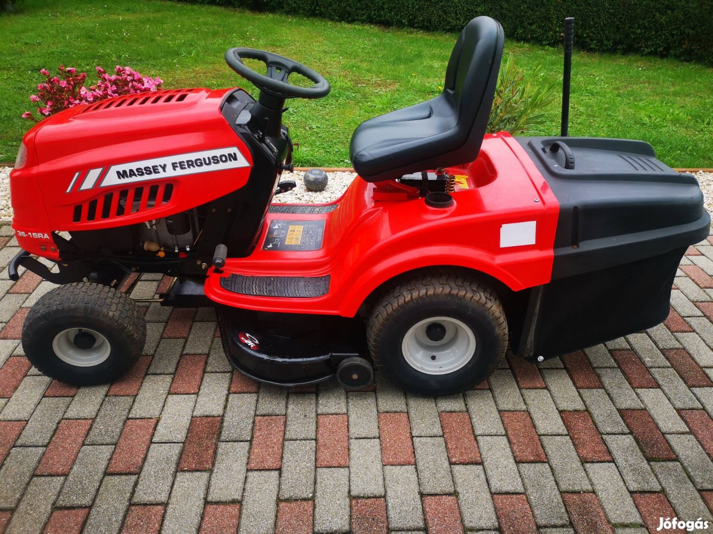 Massey Ferguson fugyujtos funyirotraktor