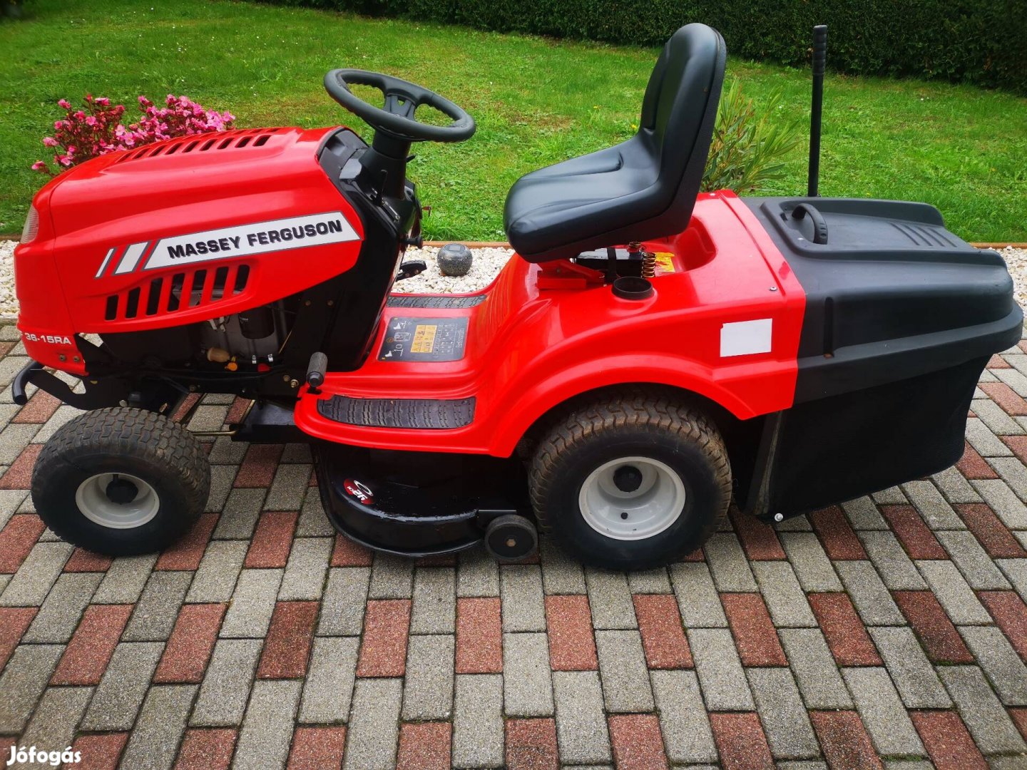 Massey Ferguson fugyujtos funyirotraktor