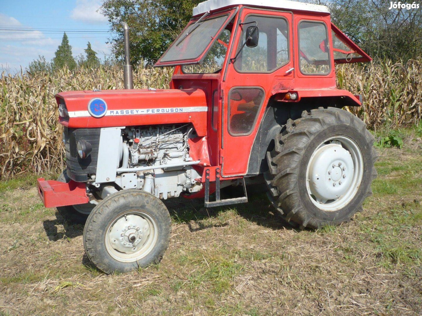 Massey Ferguson traktor eladó