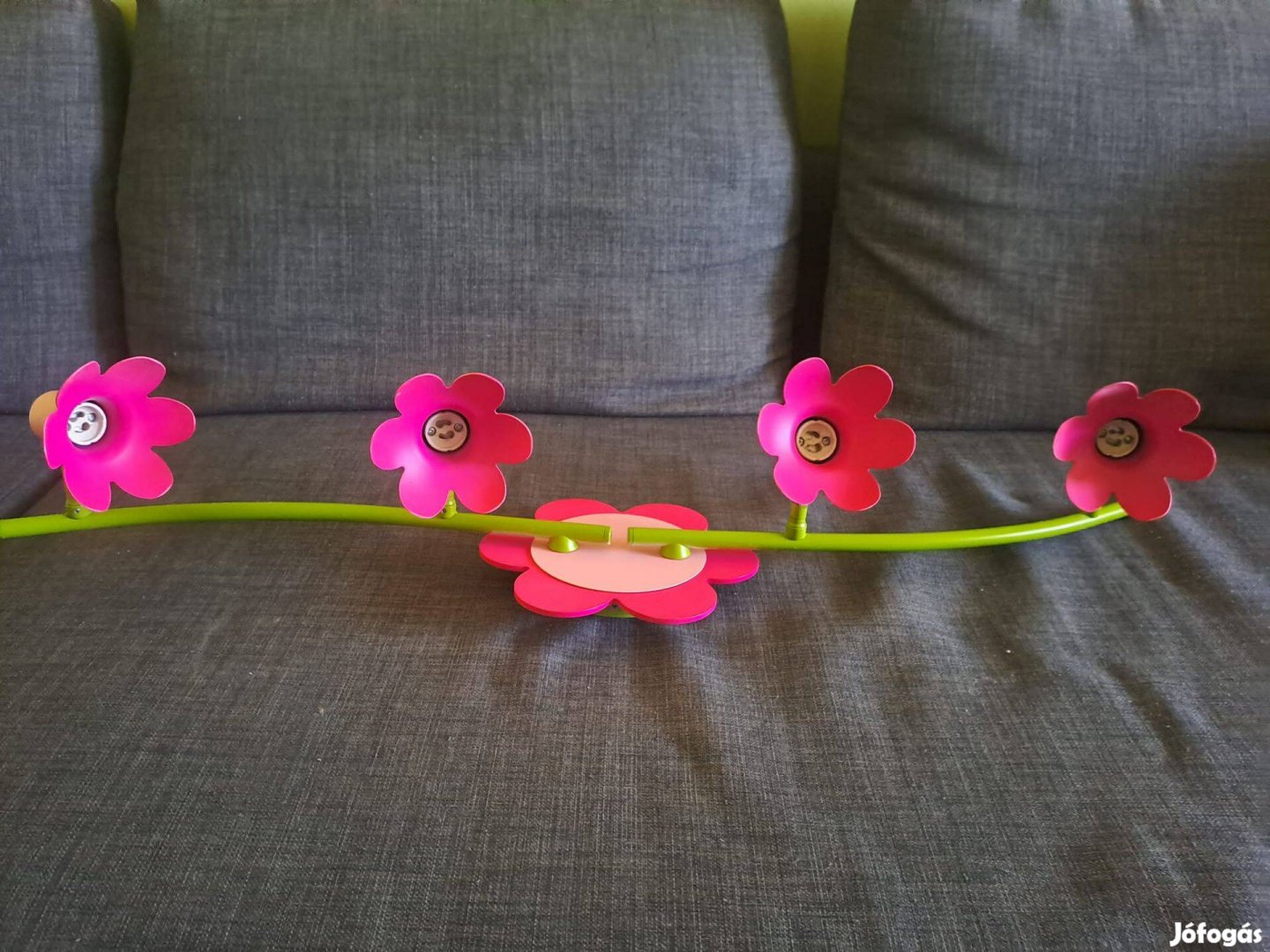 Massive virágos mennyezeti led lámpa