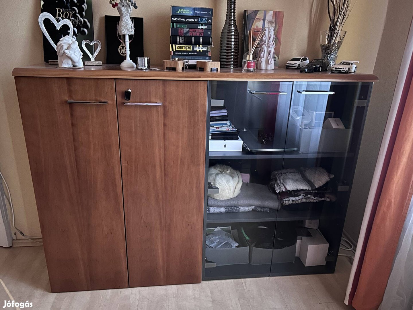 Masszív , erős, prémium minőségű komód