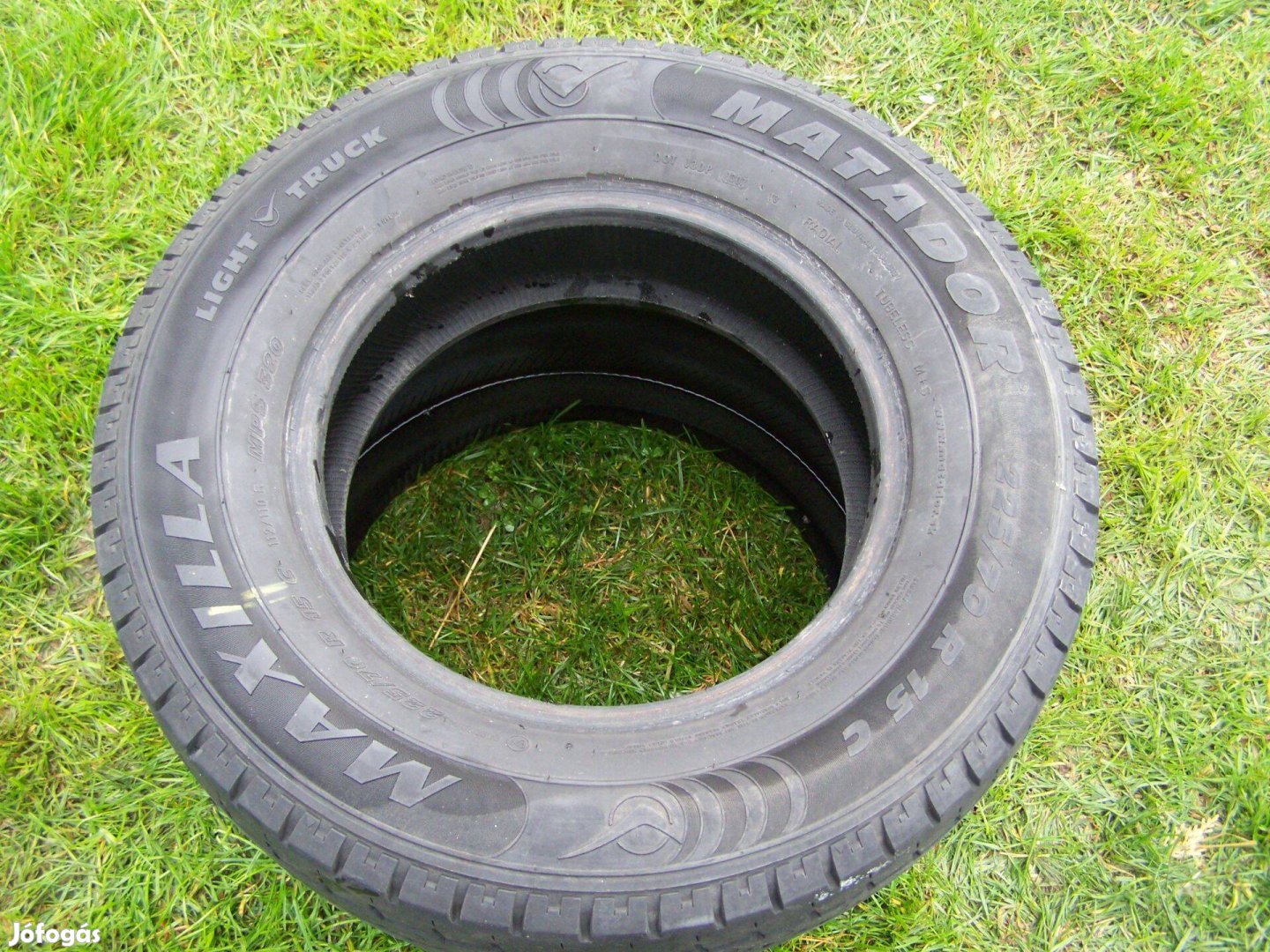 Matador Maxilla 225/70R 15C márkás kisteher gumi