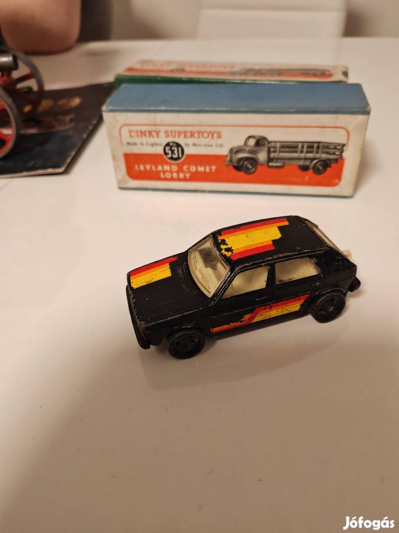 Matchbox 1981 volkswagen golf 