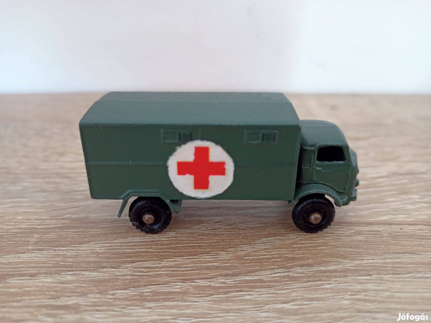 Matchbox 63 military service ambulance felújított