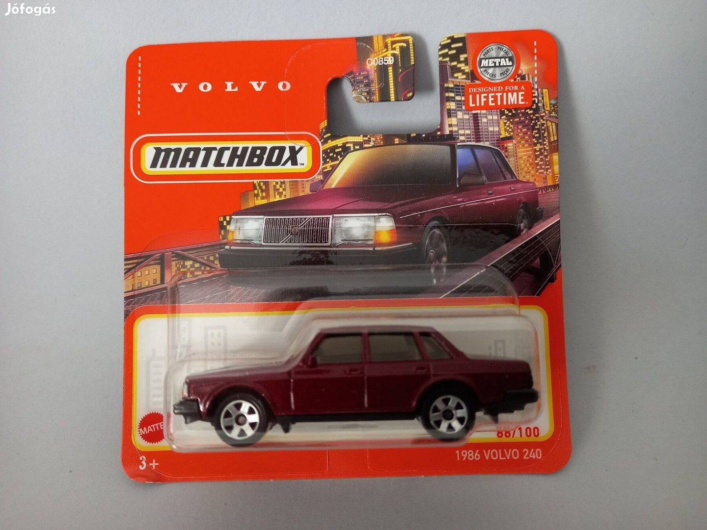 Matchbox 88/100 1986 Volvo 240