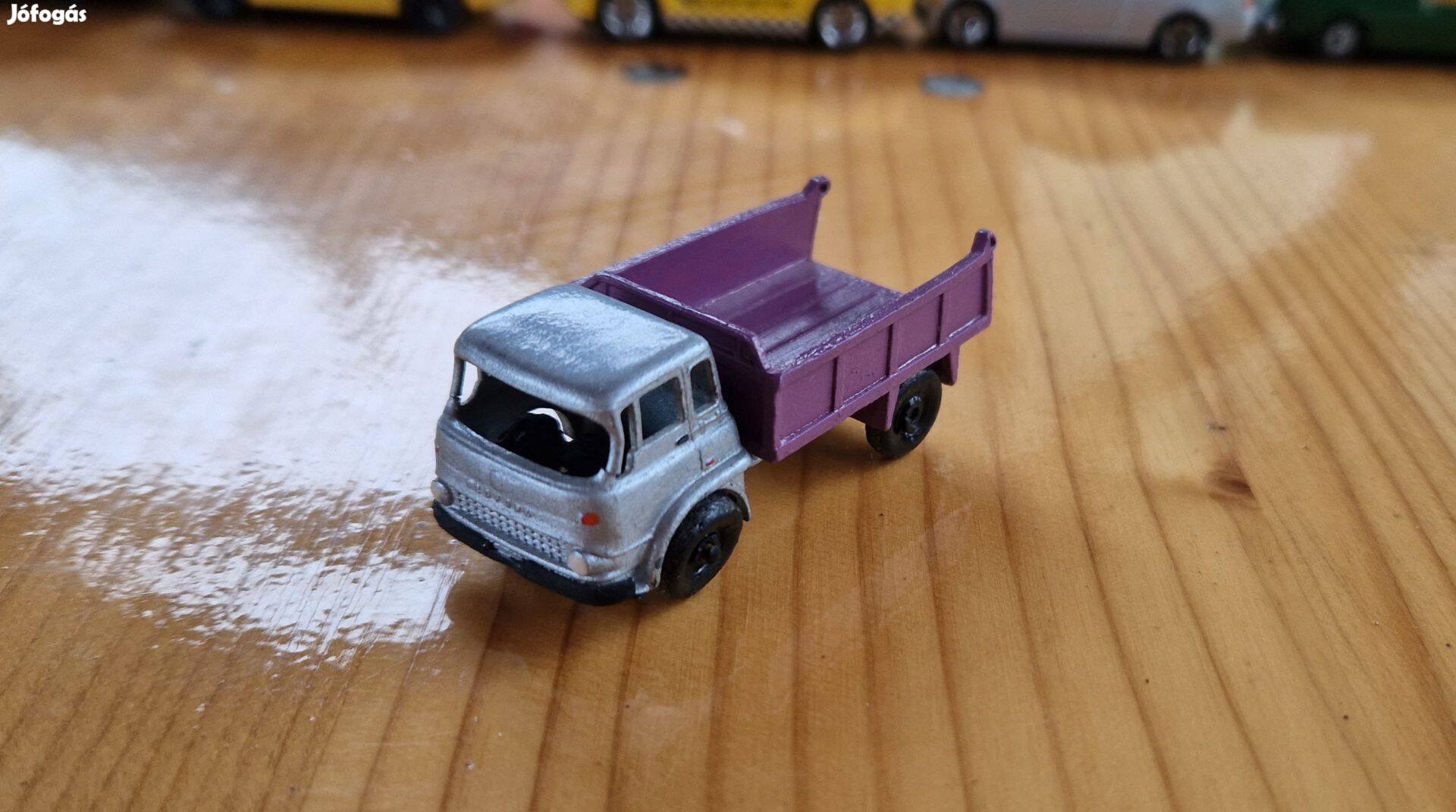 Matchbox Bedford Ton Tipper Kisautó